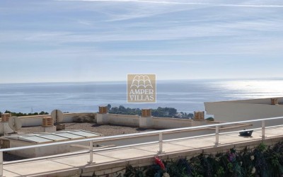 BEAUTIFUL, MODERN FLAT WITH A SPACIOUS TERRACE AND SEA VIEWS